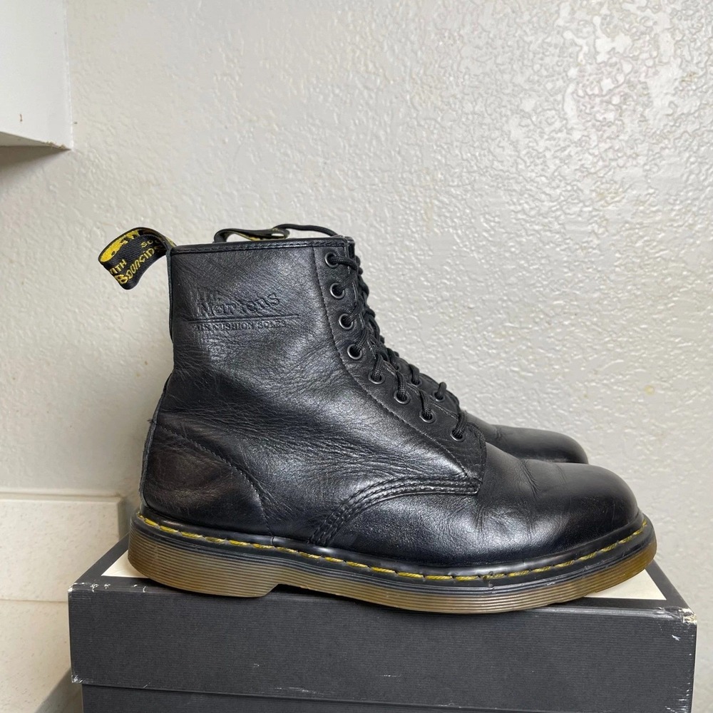 Dr. Martens Air Cushion Black Leather Ankle Boots Lace up Men's Size 8 US/7 UK